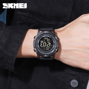 Skmei Digital Watch Men 100m Water Resistant Black Silicone Strap Dual Time Alarm Sport Watch - Product Image 3