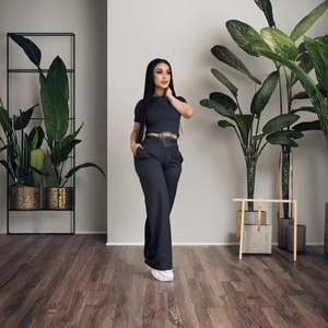 Nouvel ensemble tendance d'été décontracté et écologique à col rond, coupe ample, pour le quotidien, avec haut court et pantalon large à manches courtes - Product Image 3
