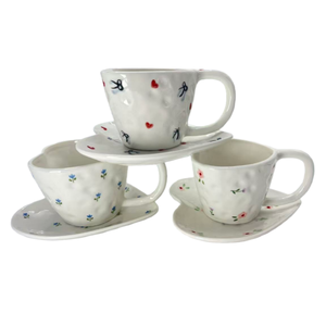 2026 Hot Selling Korean Design Heart Shape <b>Microwave</b> Safe Porcelain Coffee Cups Tea <b>Set</b> Handmade Ceramics Mugs and Saucer - Product Image 3