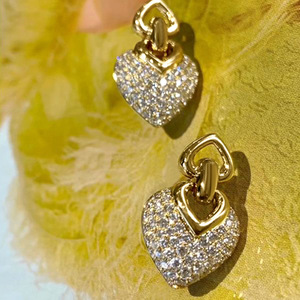 Boucles d'oreilles en forme de cœur pour femmes, design double cœur, pendentif à la mode, accessoires de bijoux élégants de style urbain - Product Image 3