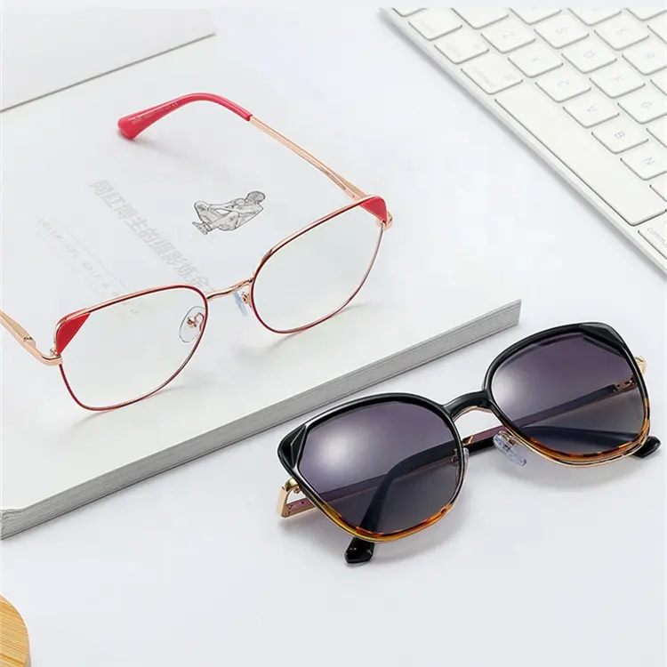 แว่นตากันแดดแบบ2 In 1,กรอบแว่นสายตาแบบใหม่คลิปโลหะแบบส่วนบุคคลราคาถูกสำหรับ Cat Eye แว่นตากันแดดโพลาไรซ์แบบแม่เหล็ก