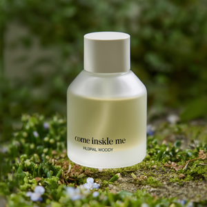 Huile Intime Hydratante Come Inskle Me Hlgral Woody, Équilibre du pH, Parfum Floral Boisé, Contrôle Naturel des Odeurs pour Peaux Sensibles - Product Image 3