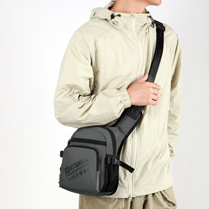 Sac bandoulière messager pour homme, personnalisé, en tissu Oxford, élégant, pour voyage - Product Image 4