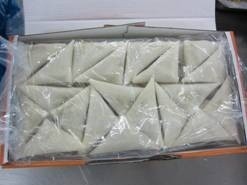 Samosa di verdure fresche surgelate con patate di fagioli cipolla carota cavolo IQF certificato al vapore fritto e tutta la parte lavorata - Product Image 5