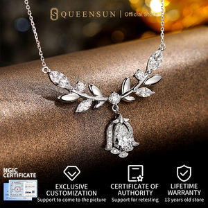 قلادة ألماس مختبري من كوينزون IGI بوزن 1 قيراط، درجة D VS1، من البلاتين PT950، تصميم إلهة القمح، سلسلة ترقوة راقية على شكل زهرة الأوركيد - Product Image 1