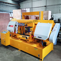 Scie à ruban horizontale de haute qualité à double guidage linéaire de type portique GB4270 pour la découpe des métaux, moteur 7,5 kW, tensionnement manuel par engrenage
