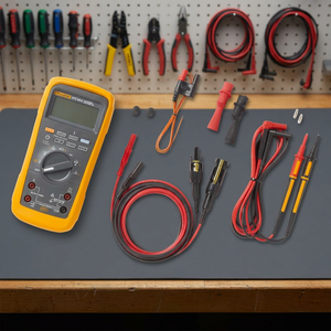 Multimètre numérique Fluke 87V Max 1000 V 60 A True RMS étanche et résistant à la poussière - Product Image 3