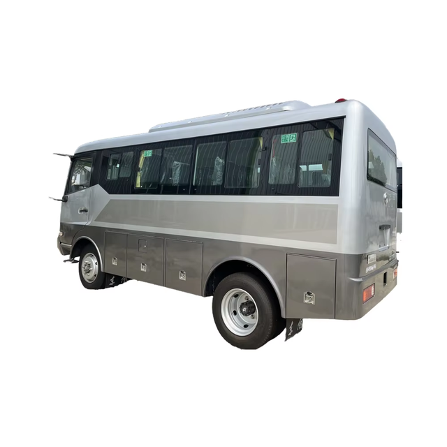 New Dongfeng 13-23 Seats City Touring Bus Yuchai Diesel Engine Euro 3 Emission Standard 4L Capacity Manual Transmission 7 Meters