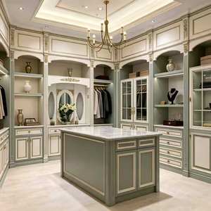 Dressing sur mesure de luxe avec portes vitrées, système de rangement pour chambre à coucher et dressing - Product Image 3