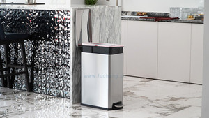 <span class=keywords><strong>Cubo</strong></span> de <span class=keywords><strong>Basura</strong></span> Rectangular de 45L con <span class=keywords><strong>Pedal</strong></span>, Acabado Mate - Product Image 4