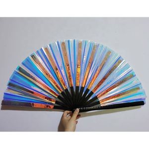พัดมือไม้ไผ่ PVC สะท้อนแสงโฮโลแกรมสีรุ้งขนาดใหญ่ ขายดี สำหรับงานเทศกาลดนตรี งานแต่งงาน งานเต้นรำ การแสดง และเป็นของขวัญ - Product Image 6