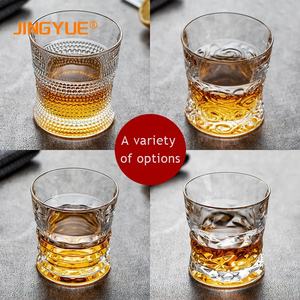 Vaisselle de bar à graver avec Logo personnalisé 315ml 10.7oz, tasse en verre à motif gaufré à l'ancienne pour liqueur, Whisky et Vodka - Product Image 5