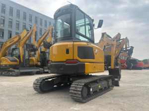 รถขุดขนาดเล็ก 3.5-4 ตัน ใหม่เอี่ยม ยี่ห้อดังจากจีน เครื่องยนต์ยันม่าร์ - Product Image 4