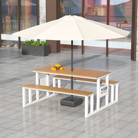 Ensemble table et chaises d'extérieur monobloc avec parasol pour restaurant commercial, place publique, tabourets et table à manger d'extérieur