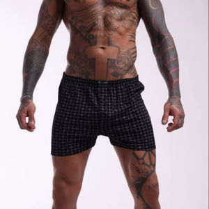 Calzoncillos Bóxer de Algodón con Estampado de Cuadros Negros para Hombre, Transpirables, Suaves y Cómodos, Ropa Interior Masculina con Cintura Elástica para Uso Diario - Product Image 1