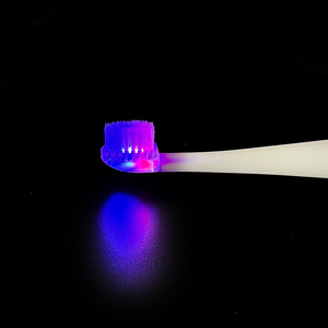 Cepillo de Dientes LED con Terapia de Luz Roja y Azul para el Cuidado de las Encías, Curación/Sensibilidad/Blanqueamiento Dental, Cepillo de Dientes Activo Smile - Product Image 2