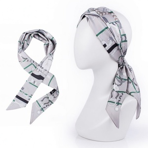 Écharpe en soie fine personnalisée avec impression par sublimation pour couvre-chef et cravate <span class=keywords><strong>d</strong></span>'hôtesse <span class=keywords><strong>de</strong></span> <span class=keywords><strong>l</strong></span>'<span class=keywords><strong>air</strong></span> professionnelle - Product Image 1