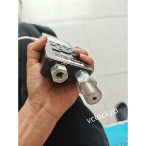 AMETEK CRYSTAL PRESSURE CALIBRATOR <b>MODEL</b> HPC40 SERIES Used - Product Image 4