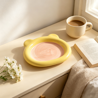 Petite assiette en céramique en forme d'ours, 6 pouces, jaune rose, plat à bibelots décoratif, plateau à collations et desserts pour la décoration de la table à la maison