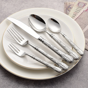 Cuchillo, Tenedor y Cuchara Originales de Acero Inoxidable 18/10, Diseño Contemporáneo, Regalo Empresarial, Hotel, Restaurante Occidental, Alta Gama - Product Image 1