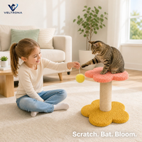 Griffoir pour chat en forme de fleur, poteau en sisal, base en peluche douce, jouet pompon 19 cm pour chats d'intérieur et chatons