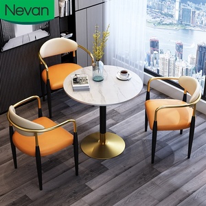 Bắc Âu Thiết Kế Mới Phòng Ăn Set <span class=keywords><strong>High</strong></span> Gloss Đồ Nội Thất Gia Đình Nhỏ Bàn Ăn Hiện Đại Với Ghế - Product Image 1