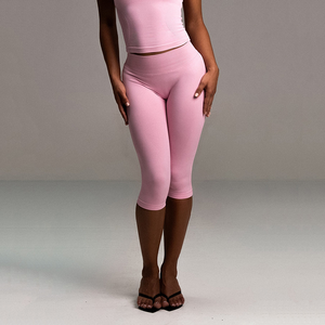 Service OEM Leggings Capri de yoga pour femmes, <span class=keywords><strong>taille</strong></span> <span class=keywords><strong>haute</strong></span>, respirants, pour le fitness, avec effet froncé invisible pour le fessier et coupe sculptante, couleur unie - Product Image 1