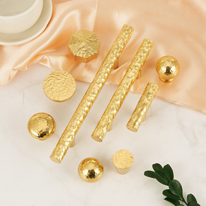 Handmade Brass tủ quần áo xử lý tủ hiện đại Búa đồ nội thất cửa kéo t Bar ánh sáng sang trọng kết cấu xử lý cho ngăn kéo - Product Image 3
