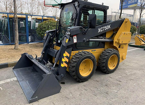 Chargeuse compacte hydraulique à haut débit 120 L/min, attache rapide universelle 900 kg pour brise-roche, balayeuse, tarière, grappin - Product Image 4