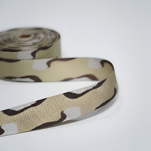 Sangle en polyester à motif camouflage désertique, anti-UV, pour sacs tactiques d'extérieur et accessoires pour animaux de compagnie, vente en gros d'usine - Product Image 1