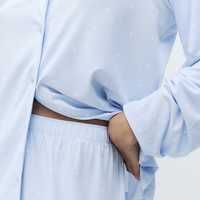 Nouvel Arrivage Beefey – Ensemble Pyjama Élégant et Doux pour Femme, Manches Longues, Pantalon, Respirant, en Modal, Logo Imprimé sur le Devant, Taille Élastique, Col en V