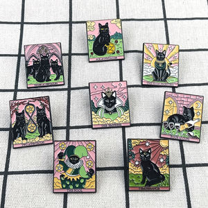 <span class=keywords><strong>Tarot</strong></span> Schwarze Katze Upside Down Emaille Pins Broschen Kleidung Rucksack Revers Abzeichen Schmuck Zubehör für Unisex Geschenk dekorationen - Product Image 3