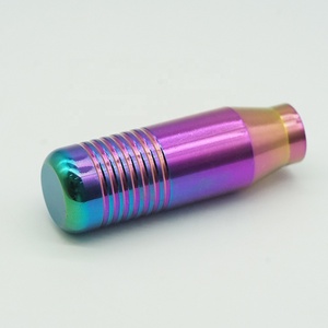 Elegante manopola del cambio in alluminio universale per auto bastone di trasmissione manuale a ingranaggi estesi pomello della testa del cambio servizi di lavorazione - Product Image 2