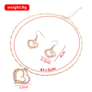 Conjunto de collar y aretes con forma de corazón y diamantes de imitación, joyería de moda para mujer, regalo para fiestas, conjunto de joyería de aleación de zinc y cristal. - Product Image 4