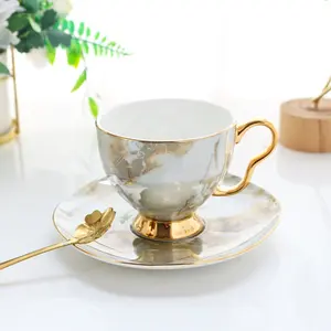Conjunto de copo e molhador nórdico, porcelana de mármore ouro de luxo, xícara de café digital e molhador