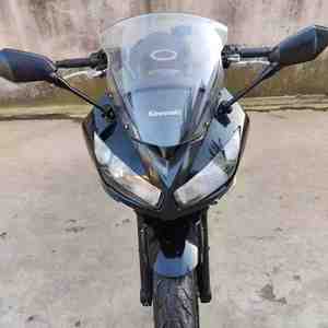 Motocicleta Deportiva de Alto Rendimiento <span class=keywords><strong>Kawasaki</strong></span> <span class=keywords><strong>ER</strong></span>-6F 650cc - Motocicleta Urbana con Motor Bicilíndrico en Paralelo sin Escobillas y Carenado Elegante - Product Image 2