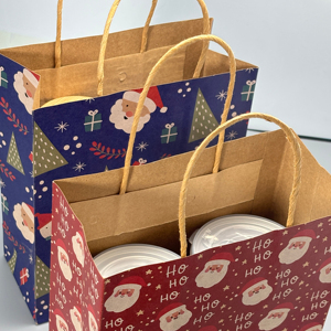 Sac en papier kraft robuste et élégant pour vêtements, emballage cadeau festif unique, idéal pour les cadeaux, sac en papier kraft multi-usages réutilisable - Product Image 3