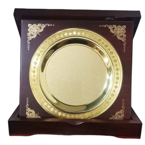 Scatola Portaoggetti Pieghevole Artigianale con Placca Dorata Incisa, Regalo Commemorativo per il Riconoscimento di Moyamba in Sierra Leone - Product Image 5