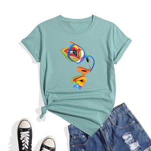Nouveau T-shirt décontracté en coton à manches courtes et col rond pour femme, motif cœur et portraits colorés, écologique, respirant, avec logo – Collection Été 2025 - Product Image 5
