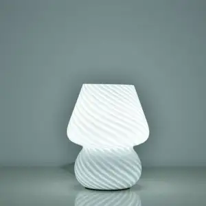 전문 제조 업체 다양한 색상 흰색 유리 테이블 램프