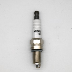 Bougie d'allumage en alliage de nickel-cuivre de haute qualité nouvel <span class=keywords><strong>accessoire</strong></span> de système de moteur de véhicule pour le modèle d'essence 24102199 - Product Image 2