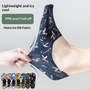 <span class=keywords><strong>Chaussettes</strong></span> tendance Instagram <span class=keywords><strong>pour</strong></span> hommes, fines, en nylon glacé, invisibles, anti-transpiration, <span class=keywords><strong>antidérapantes</strong></span> en silicone, sans talon, <span class=keywords><strong>pour</strong></span> l'été - Product Image 4