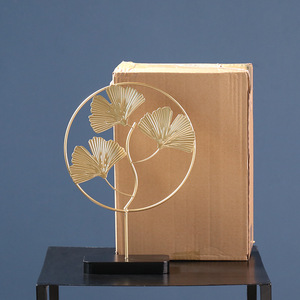 Decorazione della casa nordica ornamenti dorati arredamento soggiorno foglia di <span class=keywords><strong>ferro</strong></span> <span class=keywords><strong>battuto</strong></span> scultura Desktop decorazione della scrivania - Product Image 6