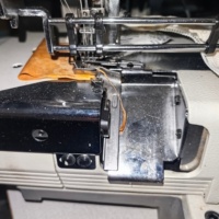 Machine à coudre interlock Kansai Special PEGASUS 8803 d'occasion avec moteur principal, vitesse 4500, épaisseur 10 mm