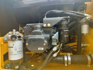 KOMATSU PC200-8 - Product Image 5