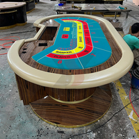 Table de poker Baccarat moderne de luxe YS, bord biseauté, pieds en acier inoxydable, tissu de table personnalisable, divertissement de casino