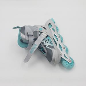 <span class=keywords><strong>Pattini</strong></span> in <span class=keywords><strong>linea</strong></span> verdi regolabili da <span class=keywords><strong>donna</strong></span> - Product Image 2