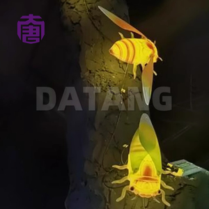 ไฟตกแต่งรูปจั๊กจั่นสีทองสร้างบรรยากาศสวนกลางแจ้งที่เงียบสงบสำหรับทางเดินในสวนสาธารณะพร้อมไฟ LED แบบนุ่มนวล IP65 - Product Image 5