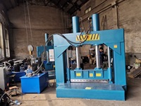Machine de découpe hydraulique pour caoutchouc de pneu, machine de découpe à portique pour nylon et plastique, machine de découpe verticale pour sacs de 1 tonne