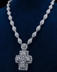 Classic Design <b>Solid</b> <b>Silver</b> Cross Diamond Pendant <b>Necklace</b> Luxury Unisex Pendant for Daily Wear & Special Occasions Prices - Product Image 1